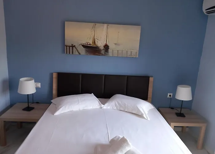 Lampos House Vourvourou