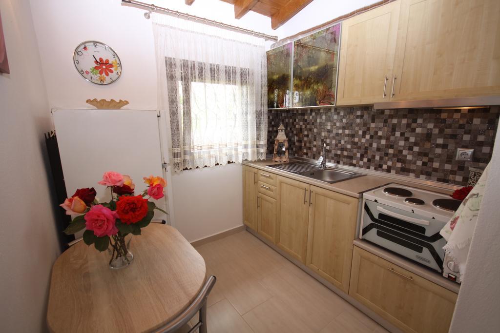 Lampos House Vourvourou