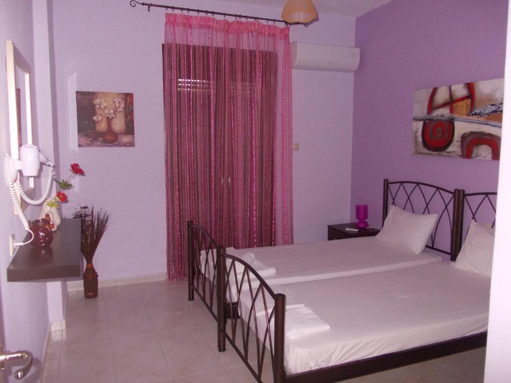 Apartment Lampos House