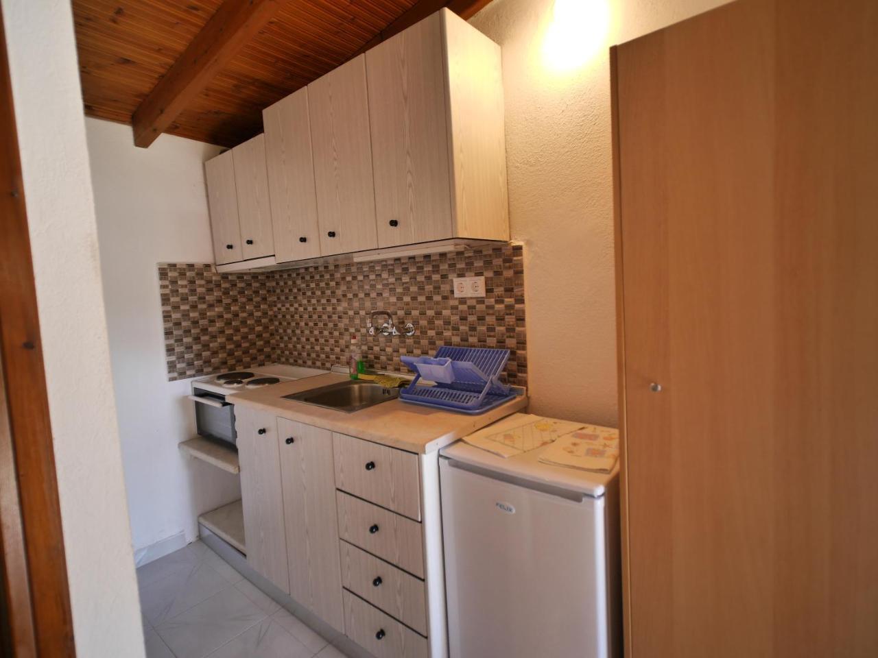 Lampos House Apartment *